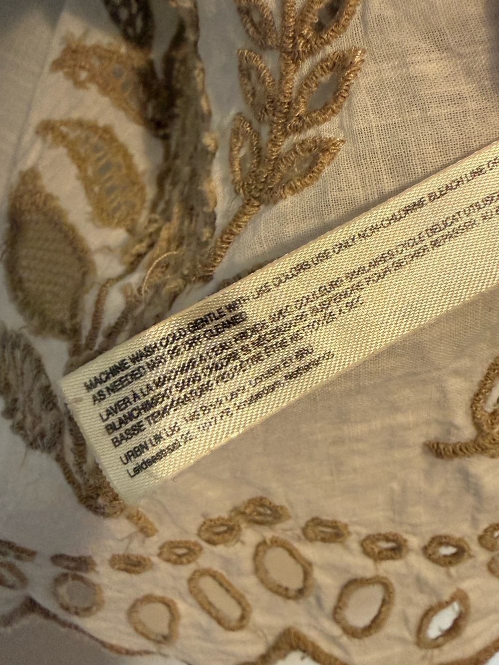 Anthropologie Embroidered Eyelet Detailed Short Sleeve Button Top White Medium - Picture 14 of 15